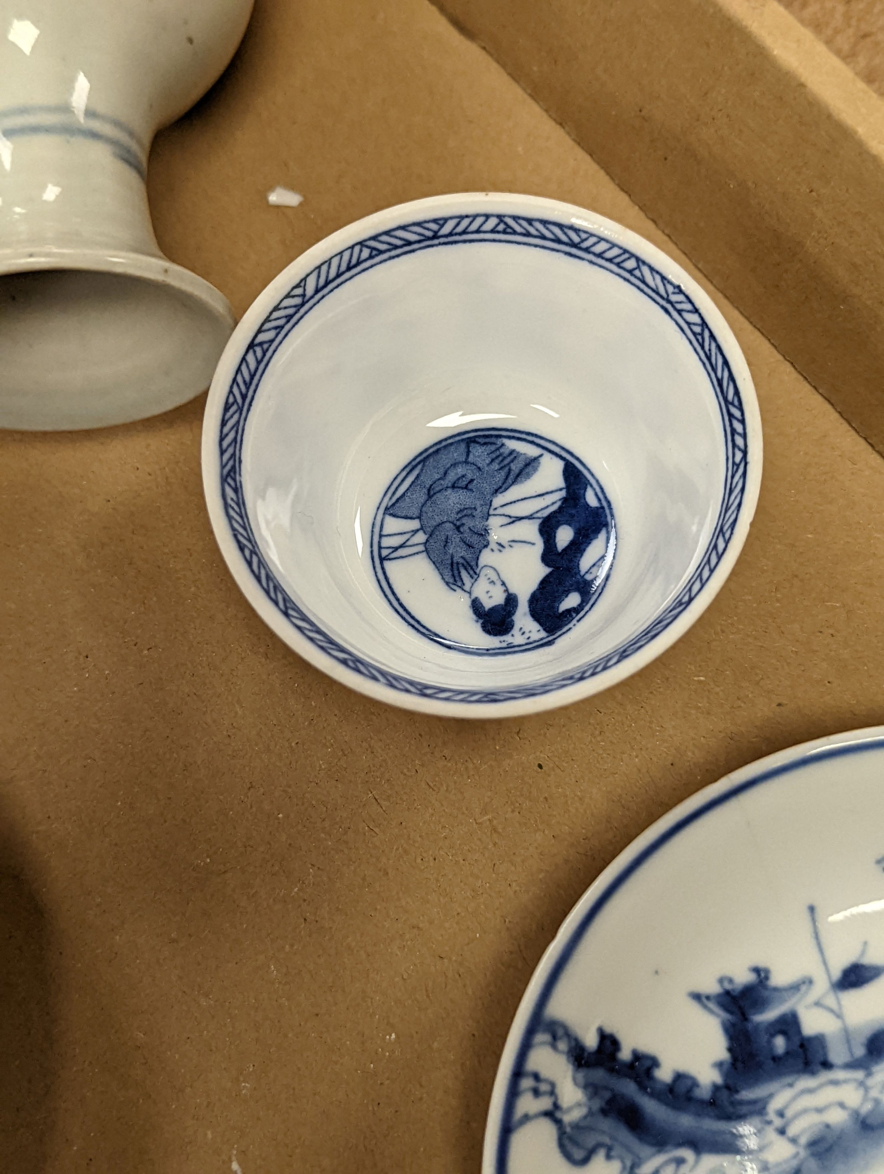 A group of Chinese porcelain teabowls and saucers, 18th-20th century